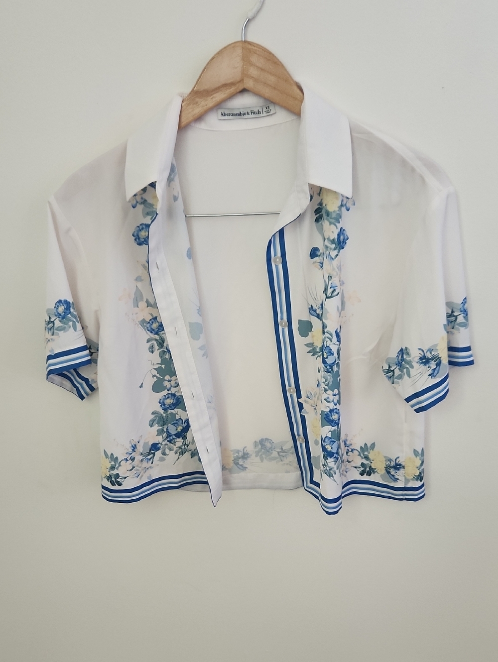 Abercrombie & Fitch Floral Print Striped Cropped Blouse XS - Picture 3 of 5